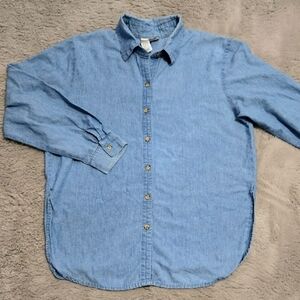 Coldwater Creek Light Blue Casual Button Down Longsleeves Shirt size M